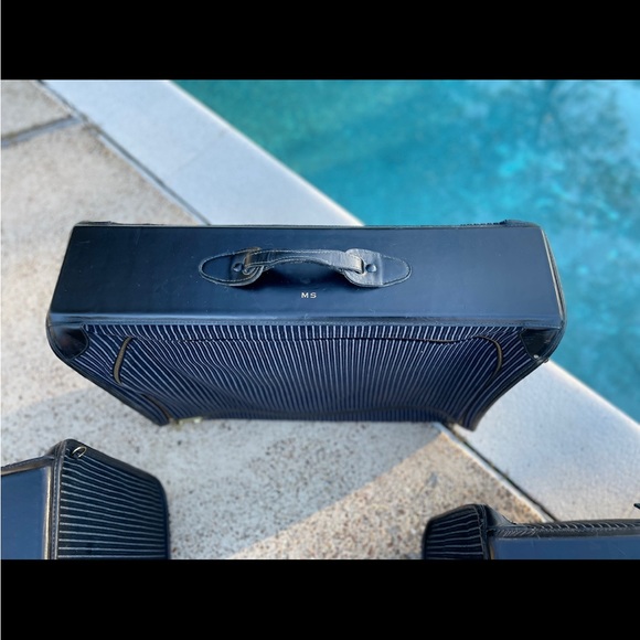 The French Company 1970s Vintage Luxury Luggage - Picture 7 of 14